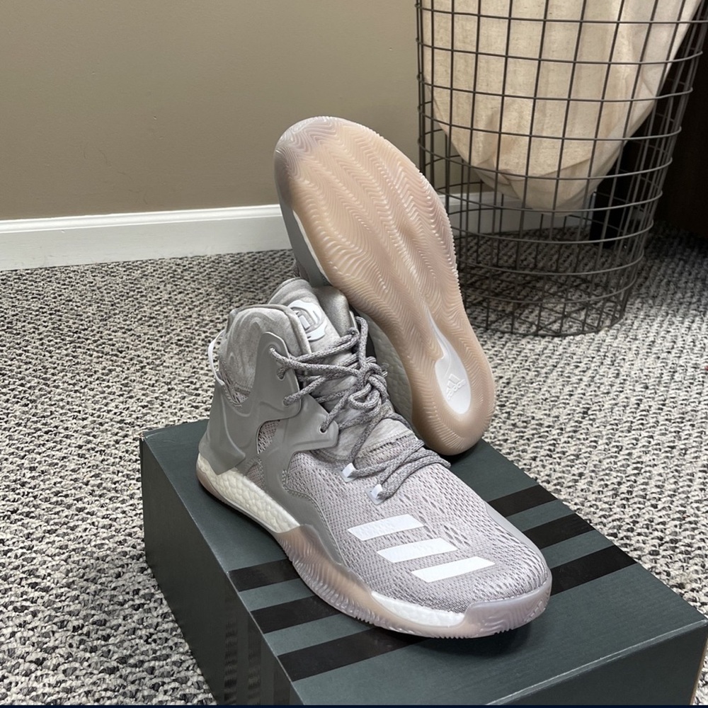 Brand New Adidas D Rose 7’s